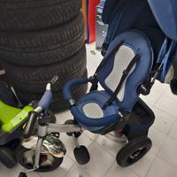 Passeggino triciclo  per bambini!