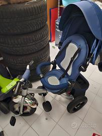 Passeggino triciclo  per bambini!