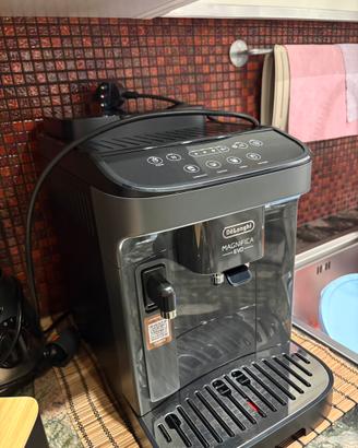 De’Longhi Magnifica Evo LatteCrema