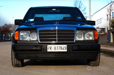 Mercedes 200 E (W124)
