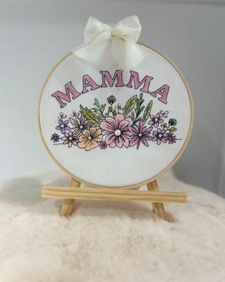 Quadro ricamato e colorato a mano 🪡🎨