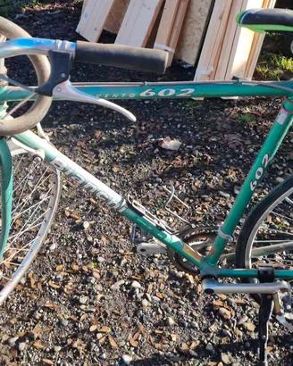 Bici Bianchi Vento 602