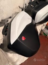 Borse valigie Ducati V4