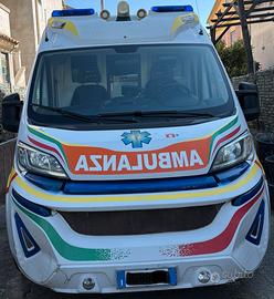 Ambulanza fiat ducato