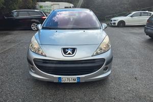 Peugeot 207 1.4 HDi 70CV 5p. XT