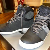 Sneakers Dainese York air come nuove