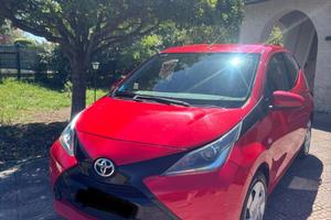 Toyota Aygo 2016 con impianto GPL