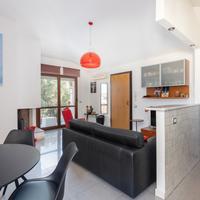 Trilocale luminoso con terrazzo a Settimo San Piet