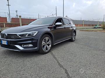 passat alltrack 2019 4×4