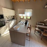 cucina stosa con isola