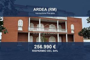Immobile in asta di 499 m² con più di 5 locali a A