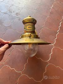 Lampada a parete stile marina