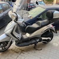 Piaggio Beverly 500