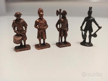 soldatini in ottone 