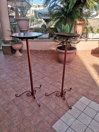 2 treppiedi espositori