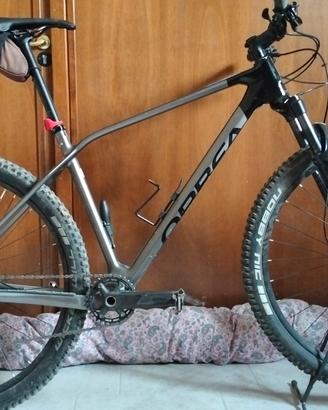 bici MTB orbea Alma XT taglia L