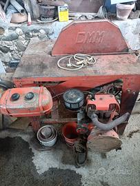 Circolare a motore a scoppio