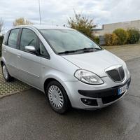 Lancia MUSA 1.4 16v Platino Plus 100