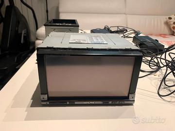 Alpine IVA-W202R + KCE-300BT + PMD-B200P + PMD-DOK
