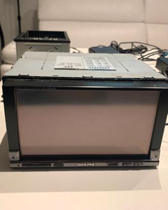 Alpine IVA-W202R + KCE-300BT + PMD-B200P + PMD-DOK