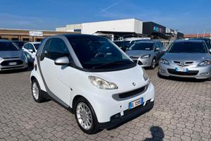 Smart ForTwo 1000 62 kW coupé passion