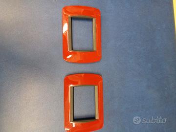 2 placche BTcino living international originali 