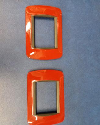 2 placche BTcino living international originali 