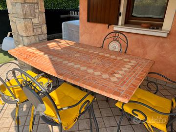 Tavolo da giardino in marmo
