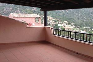 Appartamento di 140 m² con 4 locali a Arzachena
