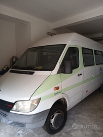 Veicolo commerciale Mercedes 316 sprinter 2700