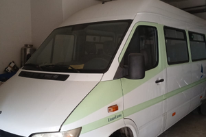 Veicolo commerciale Mercedes 316 sprinter 2700