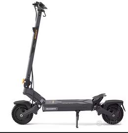 Ausom dt2 pro in garanzia