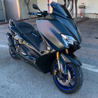 Yamaha Tmax 530