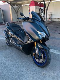 Yamaha Tmax 530