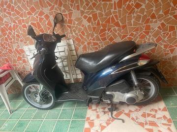 Piaggio Liberty 125 MOC – NON MARCIANTE – da ripar