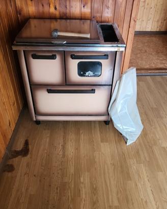 cucina economica in buono stato