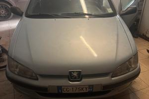 Peugeot 106
