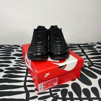 nike air max TN black