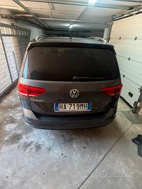 Volkswagen touran 2019