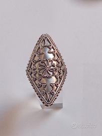 anello vintage in argento 
