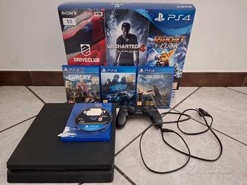 Playstation 4 lite 1 Terabyte + Giochi