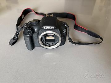 Canon EOS 1200D + obbiettivo 18-135mm IS+accessori