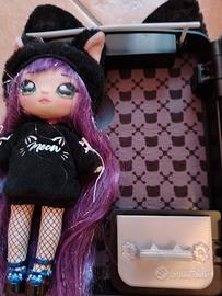 Bambola Na Na Surprise -  Tuesday  Meow
