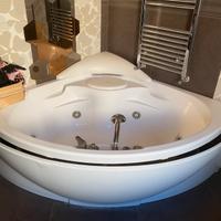 Vasca idromassaggio