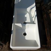 lavelli in porcellana smaltata bianca