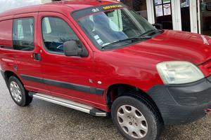 Peugeot Partner. 4x4 DANGEL  diesel