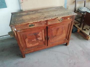 Credenza in legno