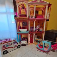 Casa Dei Sogni di Barbie auto ambulanza elicottero