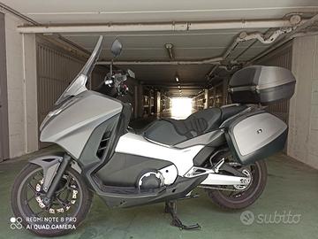 Honda Integra 750  km 17.000
