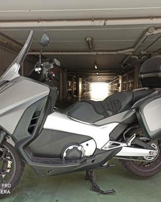 Honda Integra 750  km 17.000